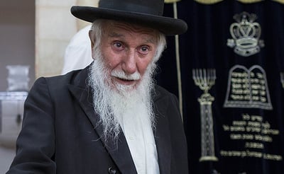 הרב שלוש זצ"ל