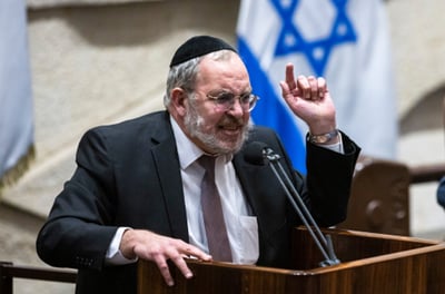 ח"כ יעקב אשר הזהיר במליאה: "אם נצטרך - ננהל ספרי יוחסין"