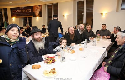 על קברו של בעל התניא, אמש