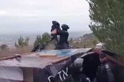 פינוי הילדים בכוח