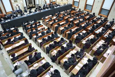 הקהל בעצרת