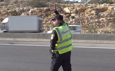 בן 18 נתפס נוהג במהירות של 199 קמ"ש