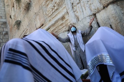 מבחן האמונה דווקא מרגש הבדידות