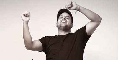 בואו לנגן את "הכל זה אפשרי" של 'עקיבא'