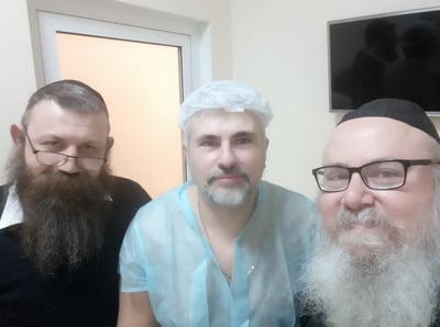 דוד (במרכז)