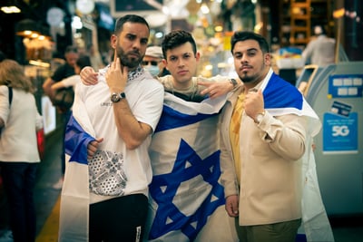 שרולי מארח את גריימן ואלעזר: "די!"