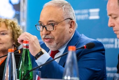 שר האוצר ליברמן, היום