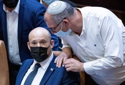 ניר אורבך
