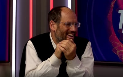 איזה שירים אהרן רזאל לא מצליח להלחין?