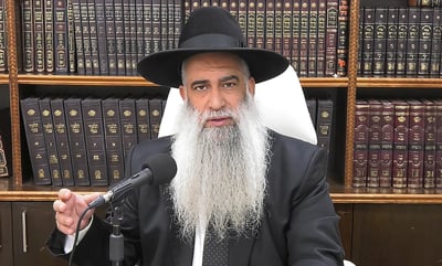 הרב שי פרי עם ממתק לפרשת מטות • צפו