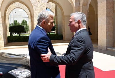 המלך ולפיד בפגישה