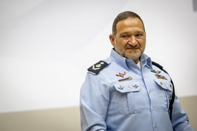 המפכ"ל קובי שבתאי