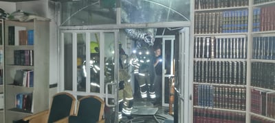 בית כנסת ב'נוף הגליל' עלה באש, נסיבות השריפה נבדקות