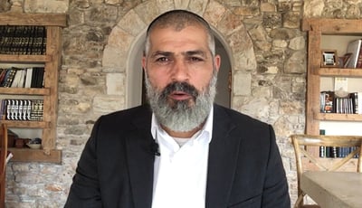 צבי יחזקאלי בפינה על פרשת כי תצא • צפו