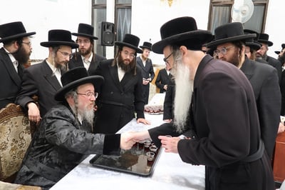ביאלה ב"ב: החסידים ציינו יארצייט לרבי זצ"ל