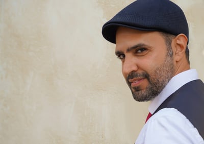 אלעד צפירה חוזר עם סינגל חדש: "על האבן"
