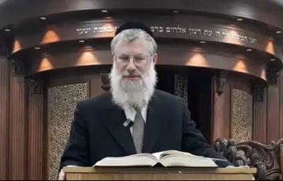 הרב אברהם יוסף שוורץ