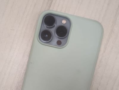 האייפון שנמצא קבור באדמה