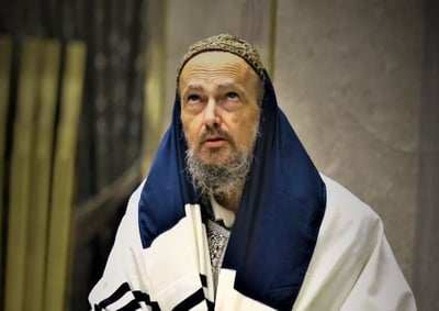 המקובל הגר"ד קוק