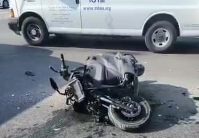 אופנוען נדרס למוות; "שכב מחוסר הכרה וללא דופק"