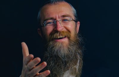 שמואל הוניג בסינגל-קליפ חדש: "הנה זה בא"