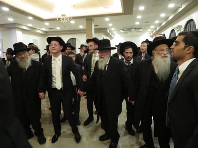 בשמחת החתונה