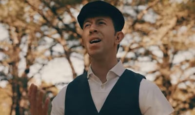 שמולי שניידר בסינגל קליפ מרהיב ומושקע: "לראות בנים"