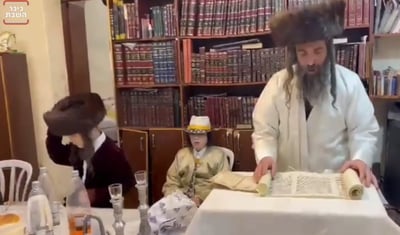 תיעוד מחגיגות פורים אצל קמב"ץ 'העדה' יואליש קרויס