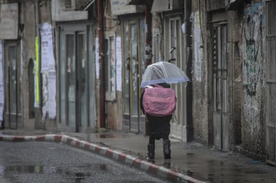 מזג האוויר: ירידה בטמפרטורות, גשם קל ברוב הארץ