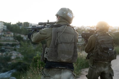 13 מבוקשים נעצרו במהלך הלילה בפעילות כוחות הביטחון
