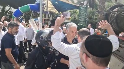 מדינה יהודית? פתח תקווה, ערב פסח: התנכלות לשומרי המצוות במהלך שריפת חמץ
