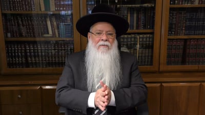 הרב מרדכי מלכא על פרשת שמיני • צפו