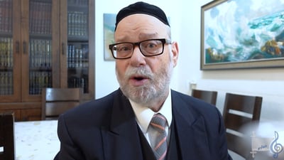 אריה ברונר שר ומדבר על פרשיות אחרי מות-קדושים תשפ"ג