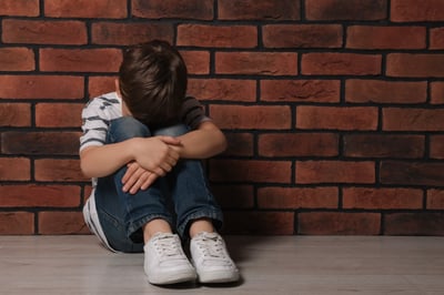 לדמותם של ההורים המרעילים // "איש אביו ואמו תיראו"