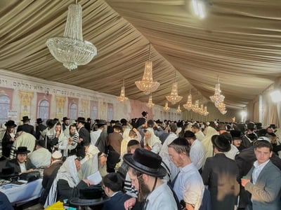 תפילת שחרית במירון