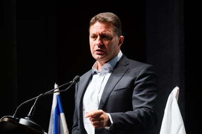 חיים ביבס