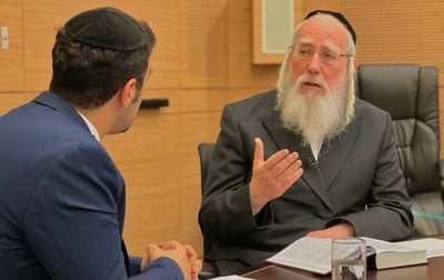 ח"כ ישראל אייכלר מזהיר: "עלולים לשלול לחרדים את זכות הבחירה, לחם לא יתנו לנו"