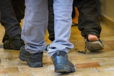 כתב אישום נגד תושב עזה: העביר מיליונים למשפחות מחבלים