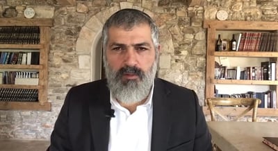 צבי יחזקאלי בפינה על פרשת שלח לך • צפו