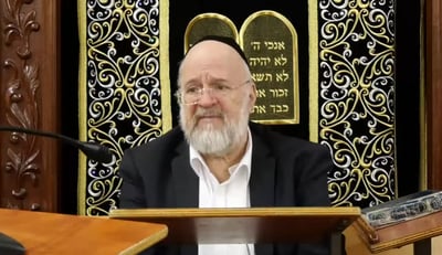 המגיד הרב ברוך רוזנבלום בשיעור לערב ראש השנה • צפו