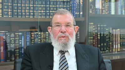 פרשת חוקת: הוורט של הגאון רבי קלמן בר