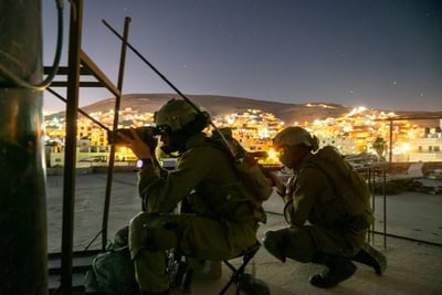 תוך כדי קרב יריות: הלוחמים עצרו מבוקשים בפעילות טרור
