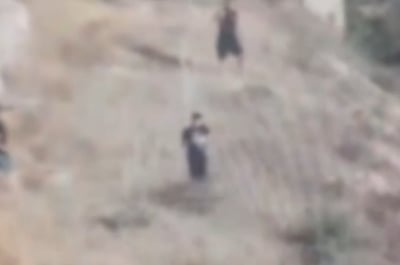 תיעוד: ערבים יידו אבנים על יהודים, נתפסו על חם ונעצרו