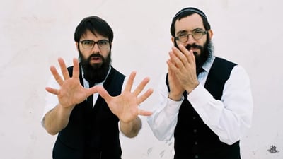 'היום השמיני' ויוסי צוקר בסינגל חדש: "אם אני כאן"