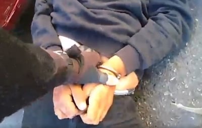 תיעוד דרמטי ממצלמות גוף השוטרים: מרדף אחרי גנב פלסטיני
