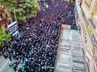30,000 איש בעצרת תפילה מיוחדת בבורו פארק | תיעוד
