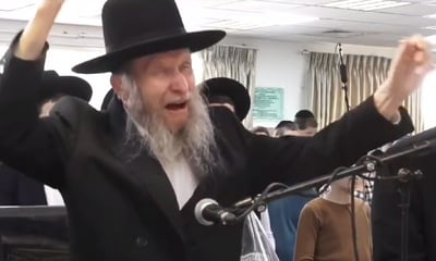 ר' דן פרץ בבכי ושאג; "ד' הוא האלוקים" | תיעוד מעצרת התפילה והזעקה של הילדים