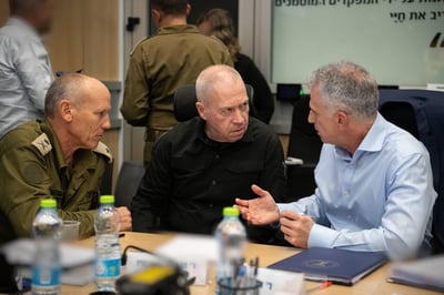 טרם התכנסות קבינט ניהול המלחמה