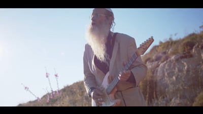 אסף ליבוביץ' בסינגל חדש: "אור ישן נושן"