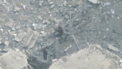 תיעוד מלב עזה: מחבלים מסתתרים עם טילי כתף - ומחוסלים